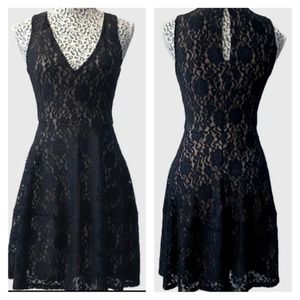 BCBGMaxAzria Lace Sleeveless Dress Black, NWT-Size XS